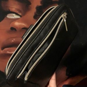 Black Wallet